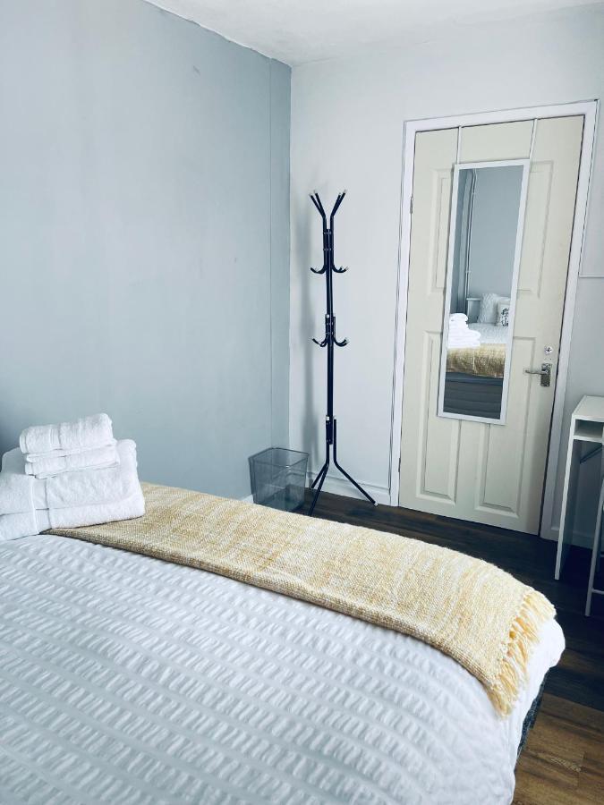 Small Doble, Shared House Filton Εξωτερικό φωτογραφία