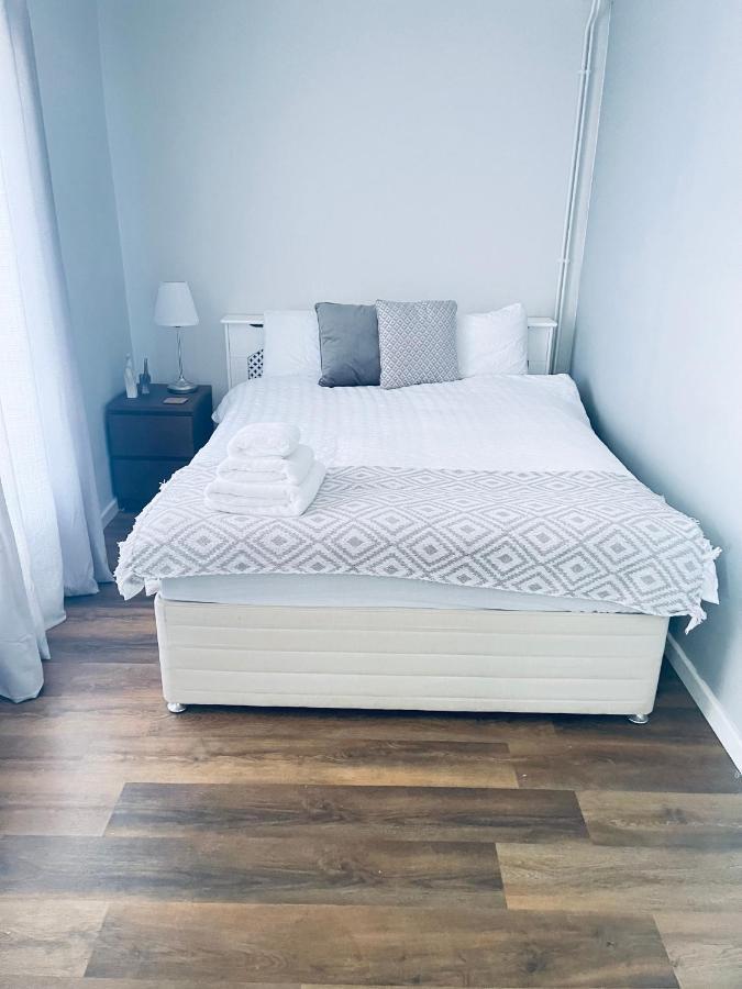 Small Doble, Shared House Filton Εξωτερικό φωτογραφία